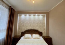 Здається 4-х кімнатна квартира в Центрі міста. Відмінний стан. фото 3 Здається 4-х кімнатна квартира в Центрі міста. Відмінний стан. фото 3