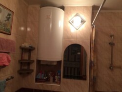 Здається 2-х кімнатна квартира. Район Вишенька, є вся неохідна техніка та меблі. фото 8 Здається 2-х кімнатна квартира. Район Вишенька, є вся неохідна техніка та меблі. фото 8