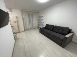  1-  .  .  . -  '.  4