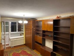 Здається 2-х кімнатна квартира в р-ні мед. університету. Простий житловий стан. фото 2 Здається 2-х кімнатна квартира в р-ні мед. університету. Простий житловий стан. фото 2