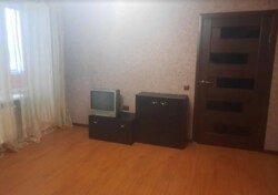 Здається 1-но кімнатна квартира в р-ні ринку Урожай. Все є. фото 12 Здається 1-но кімнатна квартира в р-ні ринку Урожай. Все є. фото 12