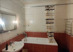 Здається 2-х кімнатна квартира в р-ні Поділля, гарний стан. фото 12 Здається 2-х кімнатна квартира в р-ні Поділля, гарний стан. фото 12