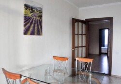 Здається 3-х кімнатна квартира в р-ні Поділля. Гарний стан. фото 7 Здається 3-х кімнатна квартира в р-ні Поділля. Гарний стан. фото 7