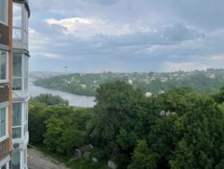 Здається сучасна 1-но кімнатна квартира в Центрі міста. Люксова. фото 1 Здається сучасна 1-но кімнатна квартира в Центрі міста. Люксова. фото 1