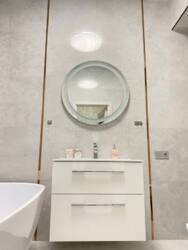       Premier Tower. -   18