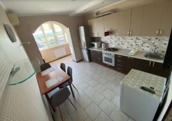 Здається 2-х кімнатна квартира в р-ні Вишенька. Все є. Добрий стан. фото 3 Здається 2-х кімнатна квартира в р-ні Вишенька. Все є. Добрий стан. фото 3