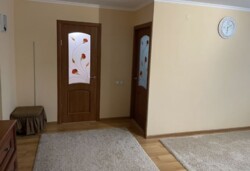 Здається 1-но кімнатна квартира в р-ні Слов'янка. Все є. Гарна фото 1 Здається 1-но кімнатна квартира в р-ні Слов'янка. Все є. Гарна фото 1