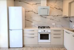 Оренда 2-х кімнатної квартири в р-ні Слов'янка. Відмінний стан. фото 1 Оренда 2-х кімнатної квартири в р-ні Слов'янка. Відмінний стан. фото 1