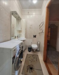 Здається велика 3-х кімнатна квартира в Центрі міста. Гарна фото 16 Здається велика 3-х кімнатна квартира в Центрі міста. Гарна фото 16