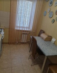 Здається 3-х кімнатна квартира в р-і Слов'янка, добрий стан. фото 9 Здається 3-х кімнатна квартира в р-і Слов'янка, добрий стан. фото 9