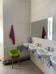 Здається кімната в міні готелі. Чиста охайна. Можно на короткий термін фото 24 Здається кімната в міні готелі. Чиста охайна. Можно на короткий термін фото 24