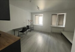 Здається 1-но кімнатна квартира в р-ні Вишенька. Все є. Добрий стан. фото 2 Здається 1-но кімнатна квартира в р-ні Вишенька. Все є. Добрий стан. фото 2