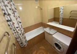 Здається 2-х кімнатна квартира в р-ні Вишенька. Все є. Добрий стан. фото 10 Здається 2-х кімнатна квартира в р-ні Вишенька. Все є. Добрий стан. фото 10