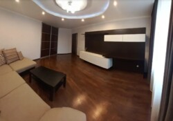 Здається 2-х кімнатна квартира в р-ні Поділля. Все є. фото 5 Здається 2-х кімнатна квартира в р-ні Поділля. Все є. фото 5