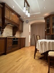 Здається 3-х кімнатна квартира в р-ні Поділля. Гарний стан, все є. фото 2 Здається 3-х кімнатна квартира в р-ні Поділля. Гарний стан, все є. фото 2