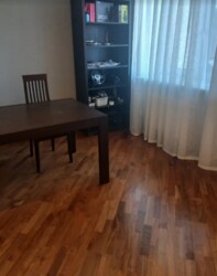 Здається 4-х кімнатна квартира в самому центрі міста, гарний стан, все є. фото 4 Здається 4-х кімнатна квартира в самому центрі міста, гарний стан, все є. фото 4