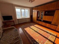 Здається 2-х кімнатна квартира в Замостянському районі. Житлова. фото 1 Здається 2-х кімнатна квартира в Замостянському районі. Житлова. фото 1