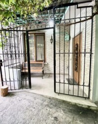 Здається 4-х кімнатна квартира в Центрі міста. Відмінний стан. фото 2 Здається 4-х кімнатна квартира в Центрі міста. Відмінний стан. фото 2