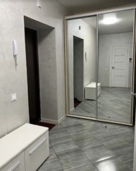  1-  .  ,    . - .  8