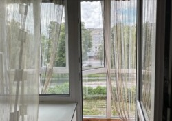 Здається в оренду 2-х кімнатна квартира р-ні нижня Слов'янка фото 10 Здається в оренду 2-х кімнатна квартира р-ні нижня Слов'янка фото 10