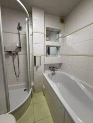 Оренда 2-х кімнатної квартири в р-ні Вишенька, гарний стан. Все є. фото 11 Оренда 2-х кімнатної квартири в р-ні Вишенька, гарний стан. Все є. фото 11