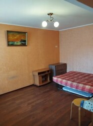 Здається 3-х кімнатна квартира в р-ні Академічний. Все є гарний стан. фото 13 Здається 3-х кімнатна квартира в р-ні Академічний. Все є гарний стан. фото 13