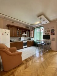 Здається 2-кімнатнатна квартира в Центрі міста, МОЖНО З ТВАРИНКАМИ! АГВ фото 8 Здається 2-кімнатнатна квартира в Центрі міста, МОЖНО З ТВАРИНКАМИ! АГВ фото 8