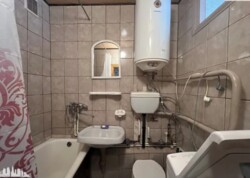 Здається 2-х кімнатна квартира в р-ні Тяжилів, нормальний житловий стан. фото 2 Здається 2-х кімнатна квартира в р-ні Тяжилів, нормальний житловий стан. фото 2