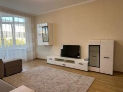 Здається 2-х кімнатна квартира в р-ні Поділля, добрий стан, все є. фото 2 Здається 2-х кімнатна квартира в р-ні Поділля, добрий стан, все є. фото 2