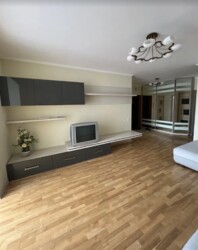 Здається 2-х кімнатна квартира в р-ні Поділля. Гарний стан. фото 7 Здається 2-х кімнатна квартира в р-ні Поділля. Гарний стан. фото 7