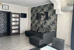 Здається 1-но кімнатна квартира в Замостянському районі. Все є. Гарна. фото 1 Здається 1-но кімнатна квартира в Замостянському районі. Все є. Гарна. фото 1