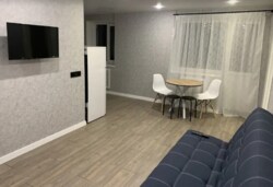 Здається 2-х кімнатна квартира в Центрі міста, все є. фото 5 Здається 2-х кімнатна квартира в Центрі міста, все є. фото 5