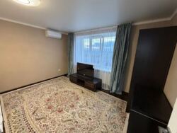 Здається 1-кімнатна квартира в новому престижному ЖК. 42 м². Все є, ремонт. фото 1 Здається 1-кімнатна квартира в новому престижному ЖК. 42 м². Все є, ремонт. фото 1