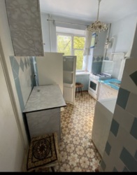 Здається 2-во кімнатна квартира з косметичним ремонтом в районі Площі Перемоги фото 7 Здається 2-во кімнатна квартира з косметичним ремонтом в районі Площі Перемоги фото 7