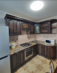 Здається 2-х кімнатна квартира в р-ні Вишенька. Нормальний житловий стан. фото 1 Здається 2-х кімнатна квартира в р-ні Вишенька. Нормальний житловий стан. фото 1