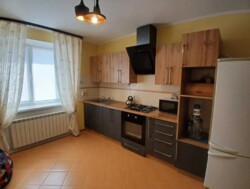 Оренда 4-х кімнатної квартири в Центрі міста. Гарний стан. фото 4 Оренда 4-х кімнатної квартири в Центрі міста. Гарний стан. фото 4