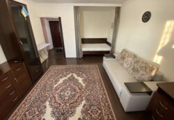 Здається в оренду 1-но кімнатна квартира в р-ні Нижньої Слов'янки. фото 1 Здається в оренду 1-но кімнатна квартира в р-ні Нижньої Слов'янки. фото 1