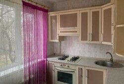 Здається 2-х кімнатна квартира в р-ні Слов'янка. Все є. фото 1 Здається 2-х кімнатна квартира в р-ні Слов'янка. Все є. фото 1