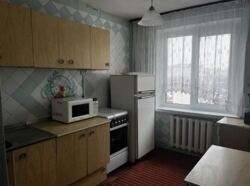 Здається 3-х кімнатна квартира в р-ні Слов'янка, добрий стан, все є. фото 6 Здається 3-х кімнатна квартира в р-ні Слов'янка, добрий стан, все є. фото 6