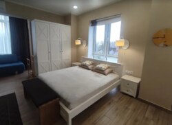  1-     Park Tower  6