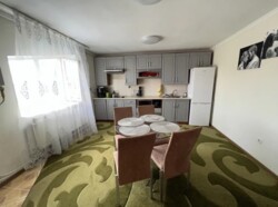 Здається 2-х кімнатна квартира на Поділлі. Все є. Відмінний стан. Ремонт фото 3 Здається 2-х кімнатна квартира на Поділлі. Все є. Відмінний стан. Ремонт фото 3