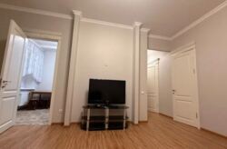 Здається 3-х кімнатна квартира в Центрі міста, відмінний стан все є. фото 1 Здається 3-х кімнатна квартира в Центрі міста, відмінний стан все є. фото 1