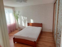 Здається 2-х кімнатна квартира в р-ні Вишенька. Відмінний стан. фото 10 Здається 2-х кімнатна квартира в р-ні Вишенька. Відмінний стан. фото 10