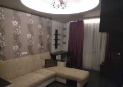 Здається 1но кімнатна квартира все є на Соборній фото 1 Здається 1но кімнатна квартира все є на Соборній фото 1