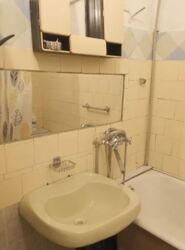 Здається 3-х кімнатна квартира в р-ні Вишенька, простий стан, все є. фото 3 Здається 3-х кімнатна квартира в р-ні Вишенька, простий стан, все є. фото 3