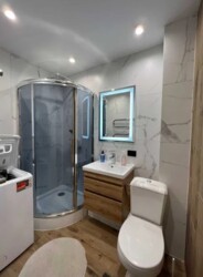 Здається 2-х кімнатна квартира в р-ні Вишенька. Все є. Якісна фото 8 Здається 2-х кімнатна квартира в р-ні Вишенька. Все є. Якісна фото 8