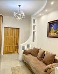 Здається 4-х кімнатна квартира в Центрі міста. Відмінний стан. фото 11 Здається 4-х кімнатна квартира в Центрі міста. Відмінний стан. фото 11