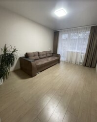 Здається 2-х кімнатна квартира в р-ні Вишенька. Все є. фото 1 Здається 2-х кімнатна квартира в р-ні Вишенька. Все є. фото 1