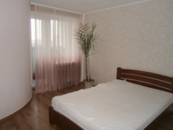 Здається 2- х кімнатна квартира студія, з технікою та меблями. Р-н Вишенька фото 8 Здається 2- х кімнатна квартира студія, з технікою та меблями. Р-н Вишенька фото 8