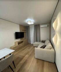 ������������ ������ 1� �������� �� ����. ��������� �� Central Park Vinnytsia, ����� ������ ���� 7